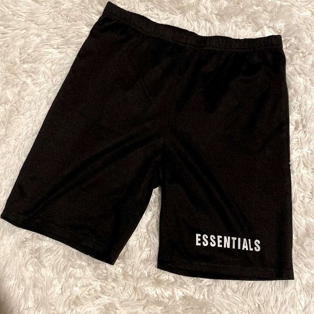 Black biker shorts oversized Tshirt set - Picture 4 of 10